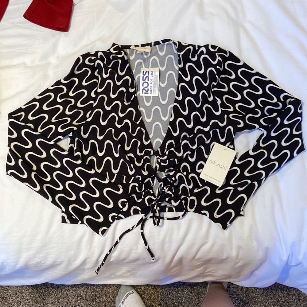 New and Barely used top